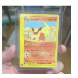 Pokemon TCG Flareon 8/144 Skyridge Rare Regular English 2003 70 HP Stage 1 - Image 1