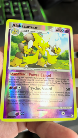 2007 Pokemon Diamond & Pearl Mysterious Treasures Alakazam Reverse Holo 2/123 NM - Image 2
