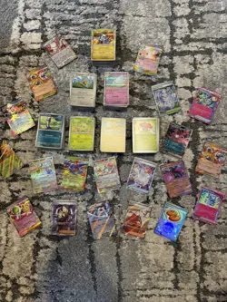 Pokemon TCG - Lot of 750+ Prismatic 🔥 / FULL ART / EX / HOLO / BASE - Image 1