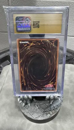 Yu-Gi-Oh! TCG Dark Magician Girl 711e-JP002 Parallel Rare CGC Pristine 10 - Image 3