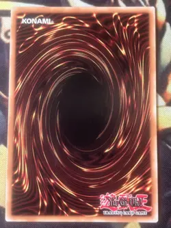 Yugioh: Dark Magician - 25TH-EN001 - Ultra Rare - 1st Edition - NM - Image 2