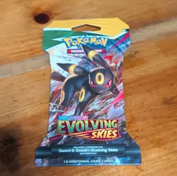 The Pokemon Company Evolving Skies Booster Pack 10 Cards Umbreon 2021 English - Image 1