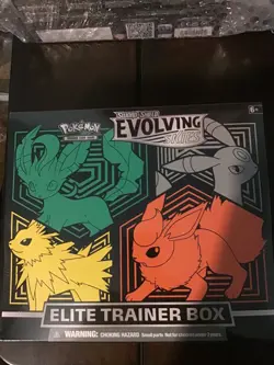 Pokemon Evolving Skies Elite Trainer Box #2 (super tiny tear in seal) - Image 1