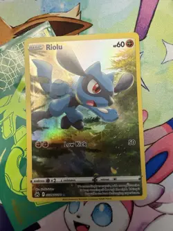 Pokemon TCG Riolu Crown Zenith: Galarian Gallery Holo Rare Card GG26/GG70 NM - Image 1