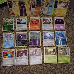 LOT 82 POKEMON HGSS TRIUMPHANT UNLEASHED UNDAUNTED 2010 MIXED - Image 1