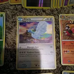 LOT 82 POKEMON HGSS TRIUMPHANT UNLEASHED UNDAUNTED 2010 MIXED - Image 2