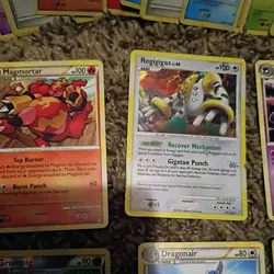 LOT 82 POKEMON HGSS TRIUMPHANT UNLEASHED UNDAUNTED 2010 MIXED - Image 3