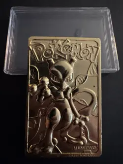 1999 Pokemon 23K Gold Plated Mewtwo #150 + Case Burger King Promo - Image 1