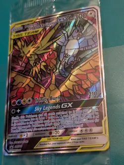 Pokemon TCG Moltres, Zapdos & Articuno SM210 Sealed Black Star Promo - Image 4