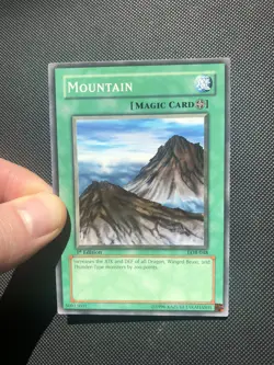 Yugioh Mountain LOB-048 1st Edition Legend Of Blue Eyes White Dragon NA English - Image 4