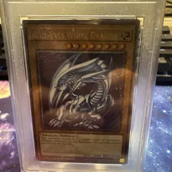 2024 YU-GI-OH! MP24-25TH ANV TIN: DUELING MIRRORS BLUE-EYES WHITE DRAGON PSA 10 - Image 2