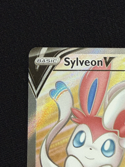 Sylveon V 183/203 Evolving Skies Full Art Ultra Rare NM Pokemon - Image 3