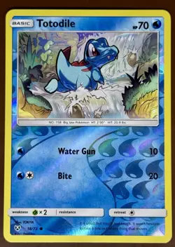 Totodile 18/73 Reverse Holo Sun & Moon Shining Legends Pokemon Card TCG NM - Image 1