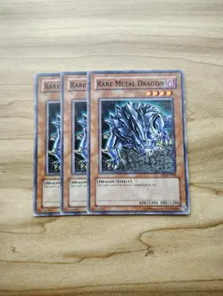 Yu-Gi-Oh! - Rare Metal Dragon 3X - Complete Playset Of Common Cards - Image 1