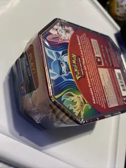 Pokemon TCG: Leafeon GX Tin BRAND NEW SEALED - Image 4