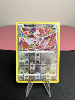 Bunnelby 150/189 Pokemon Swsh03: Darkness Ablaze Reverse Holo Trading Card - NM - Image 1