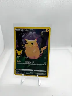 Pikachu 005/025 Holo Rare Celebrations Pokemon Near Mint - Image 1