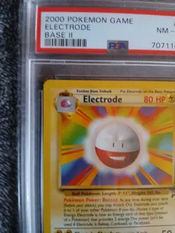Pokemon Electrode 025/130 Base Set 2 PSA 8 Rare - Image 5