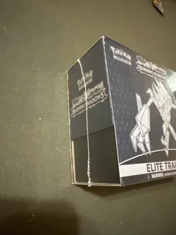 Pokemon Sun and Moon Elite Trainer Box Burning Shadows - Image 2