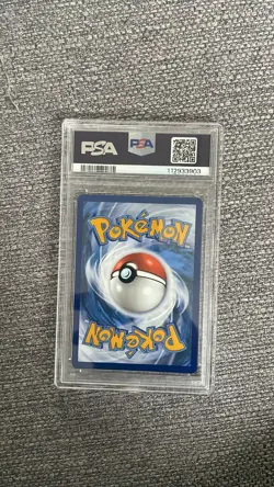 PSA 10 EEVEE SVP 173 POKEMON CENTER ETB PROMO PRISMATIC EVOLUTIONS 2025 ART RARE - Image 2