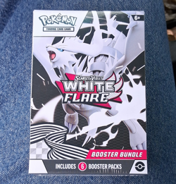Pokemon Scarlet & Violet White Flare Booster Bundle Box 6 Booster Packs - Image 1