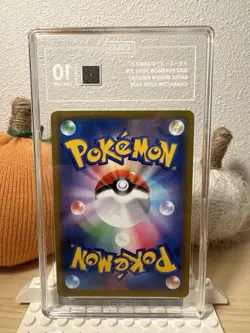 Pokemon TCG Starmie v Full Art Super Rare, Graded TAG 10 “Gem Mint” - Image 2