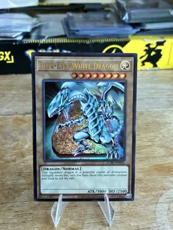 Blue-Eyes White Dragon LCKC-EN001 (Version 3) Ultra Rare Yugioh Alt Art NM - Image 1