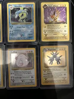 WOTC Pokemon TCG vintage Holo Card Lot - Image 4