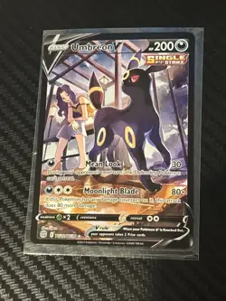 Pokemon TCG Umbreon v Trainer Gallery Ultra Rare Card TG22/TG30 Brilliant Stars - Image 1