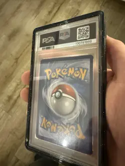 2021 POKEMON SWSH07-EVOLVING SKIES SECRET RARE #215 UMBREON VMAX HOLO PSA 10 - Image 2