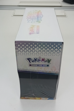 Pokemon Center Exclusive Prismatic Evolutions Elite Trainer Box ETB Brand New T1 - Image 4