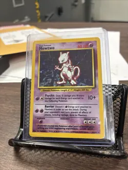 Pokemon - Mewtwo - Base Set - Holo Rare 10/102 - VINTAGE - Image 1