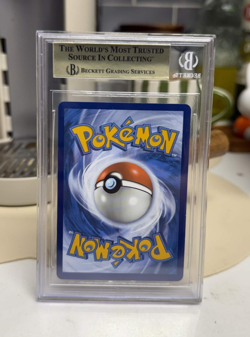 2022 POKEMON SWORD & SHIELD LOST ORIGIN #TG17 PIKACHU VMAX BGS PRISTINE 10 - Image 2
