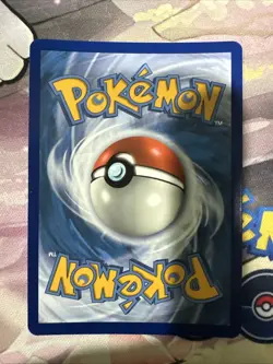 Pokemon TCG - Eiscue SV035/SV122 Shiny - Shining Fates - Image 2