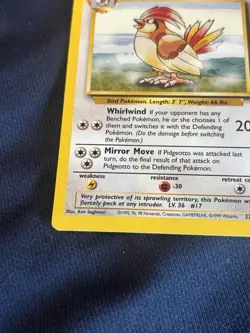 Pidgeotto 022/102 Base Set Regular wotc Pokemon card played - Image 4
