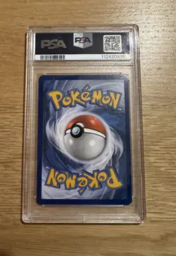 Pokemon - Mew Vmax 114/264 Fusion Strike Full Art SWSH PSA 10 - Image 2