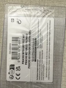 Pikachu with Grey Felt Hat 085 Sv: Scarlet & Violet Promo Cards Regular - Image 2