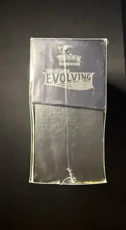 Evolving Skies Pokemon Center Elite Trainer Box [Flareon/Jolteon/Umbreon/Leaf] - Image 4