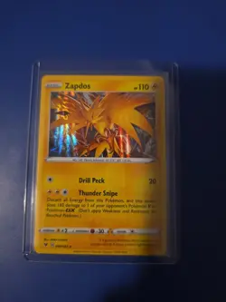 Pokemon TCG Vivid Voltage Zapdos Holo Rare 048/185 NM - Image 1