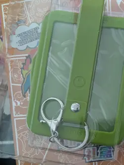 Pokemon S-Chinese Card CSMC 009/012 Spiritomb With Keychain Card Guard Display - Image 2