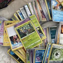 Approx 500x POKEMON TCG Mixed SCARLET & VIOLET Era Cards Inc Holos- (3) - Image 1