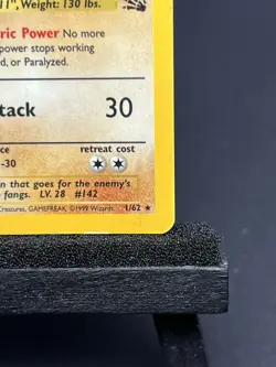 Pokemon TCG Aerodactyl Fossil Holo Card 1/62 MP - Image 5