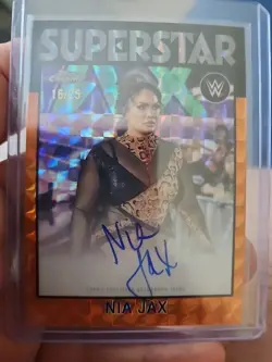 2026 Topps Chrome WWE Nia Jax 1986 Topps Autograph Orange Geometric 16/25 - Image 3
