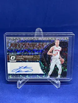 LUKE KENNARD 2017-18 PANINI DONRUSS OPTIC FAST BREAK SIGNATURES ROOKIE AUTO RC - Image 1
