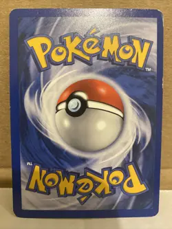 Pokemon TCG Pikachu Neo Genesis 70/111 Unlimited Common Surface Crease StS - Image 2