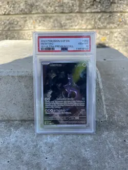 2023 POKEMON SVP EN-SV BLACK STAR PROMO 151 ULTRA-PREM COLL #052 MEWTWO PSA 10 - Image 1