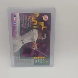 Leaf 1996 Gold Leaf Rookie Derek Jeter #211 New York Yankees Baseball Card - Image 2