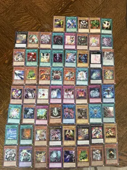 Yugioh 100 Card Lot Contains Holos, Expensive Rare And Expensive Commons. - Image 2