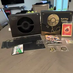 Pokemon TCG: Sword & Shield - Empty Elite Trainer Plus Box Zamazenta - Image 2