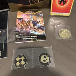 Pokemon TCG: Sword & Shield - Empty Elite Trainer Plus Box Zamazenta - Image 3
